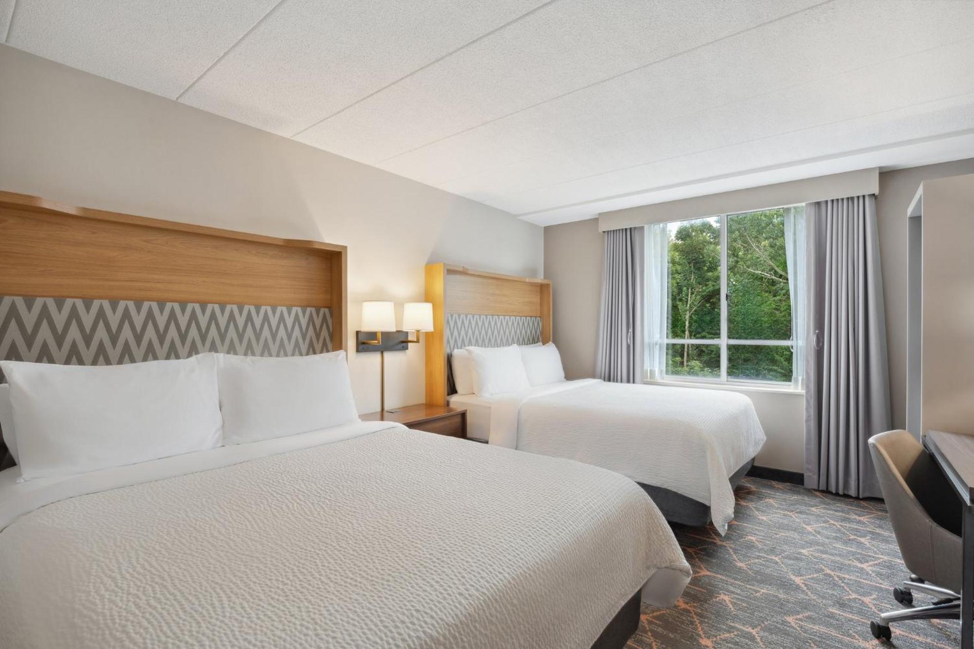 Holiday Inn Portsmouth By Ihg Esterno foto